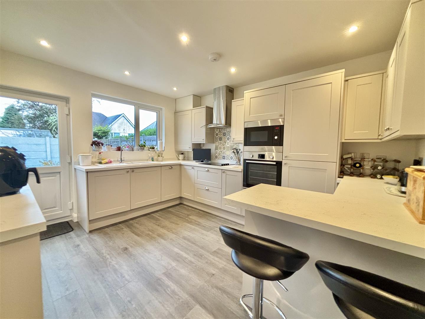 Clyne View, Killay, Swansea, SA2 7EA